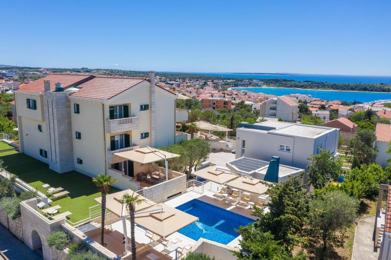 Apartamento Pool Terrace Sea View Sarkic Novalja Exterior foto