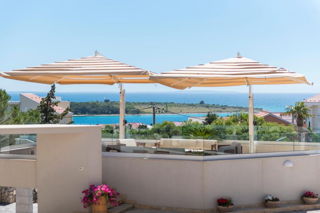 Apartamento Pool Terrace Sea View Sarkic Novalja Exterior foto